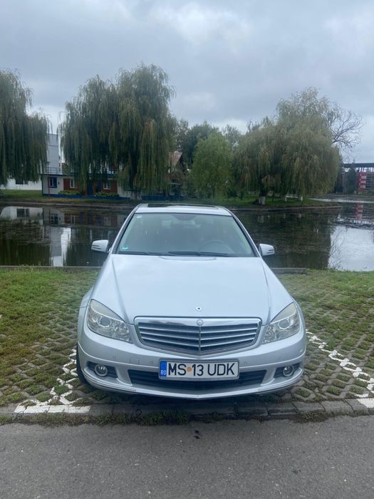 Vand Mercedes C -Clase 2,2 D stare foarte buna de functionare