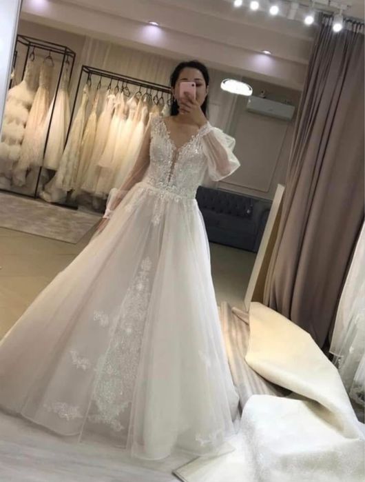 Роскошное свадебное платье