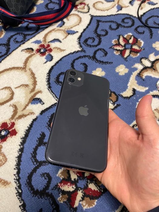 iPhone 11, 128 гб 84 акб