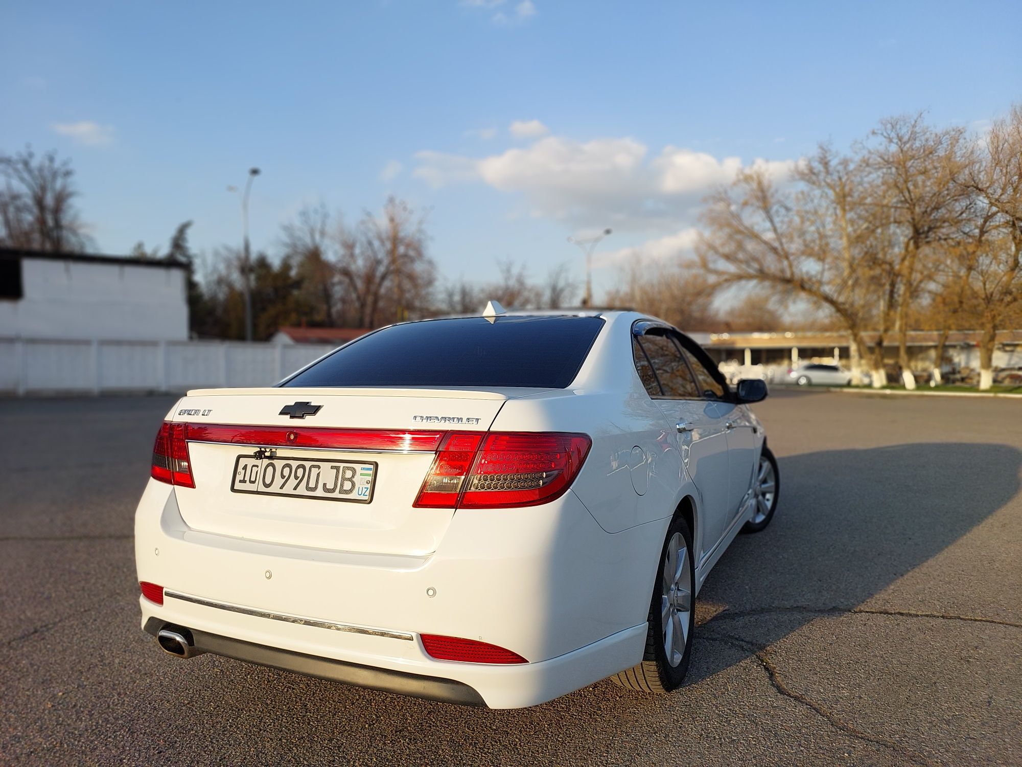 Шеврале Эпика 2.4 автомат 2011г