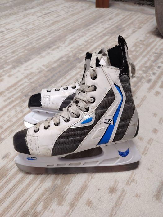 Коньки подростковые, 40 размер.