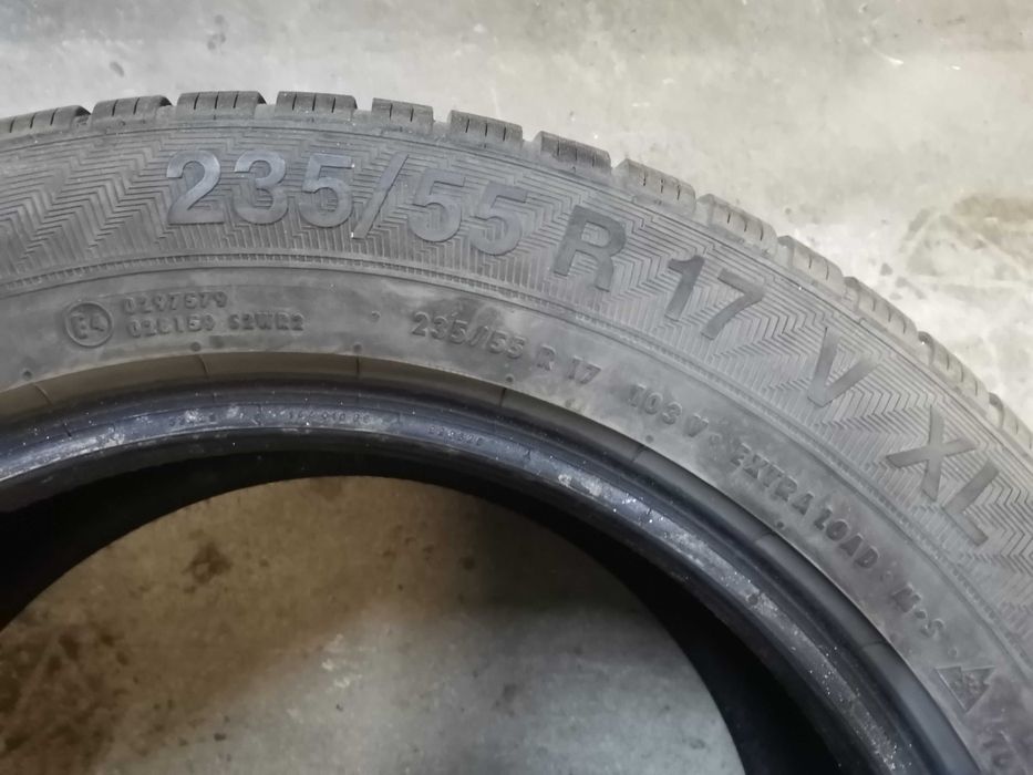 Зимни гуми Gislaved 235 55 17 XL
