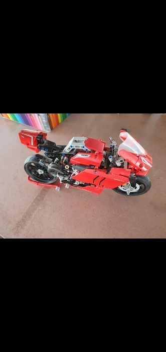 Lego technic ducati 42107