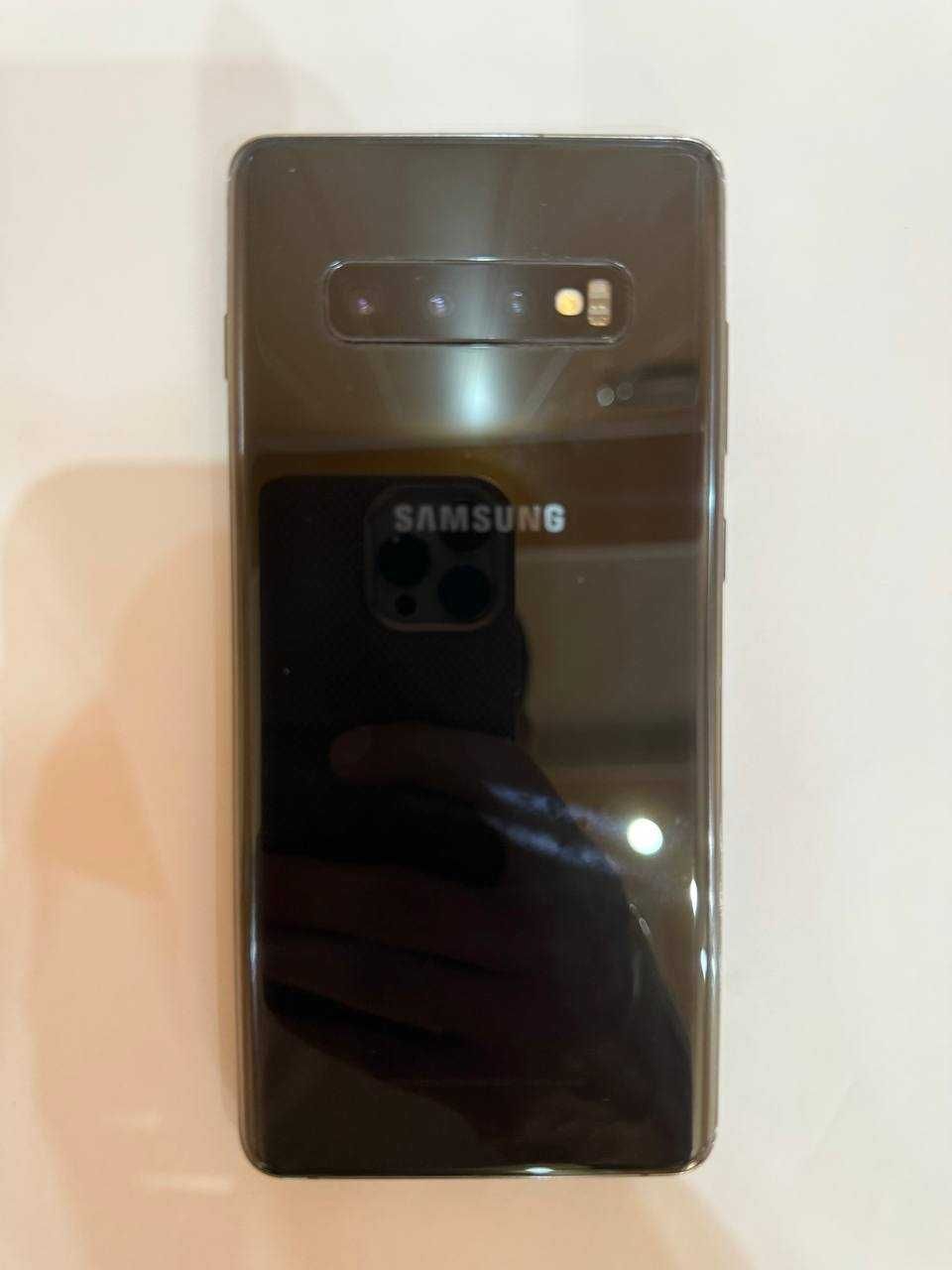 Samsung s10+ Plus