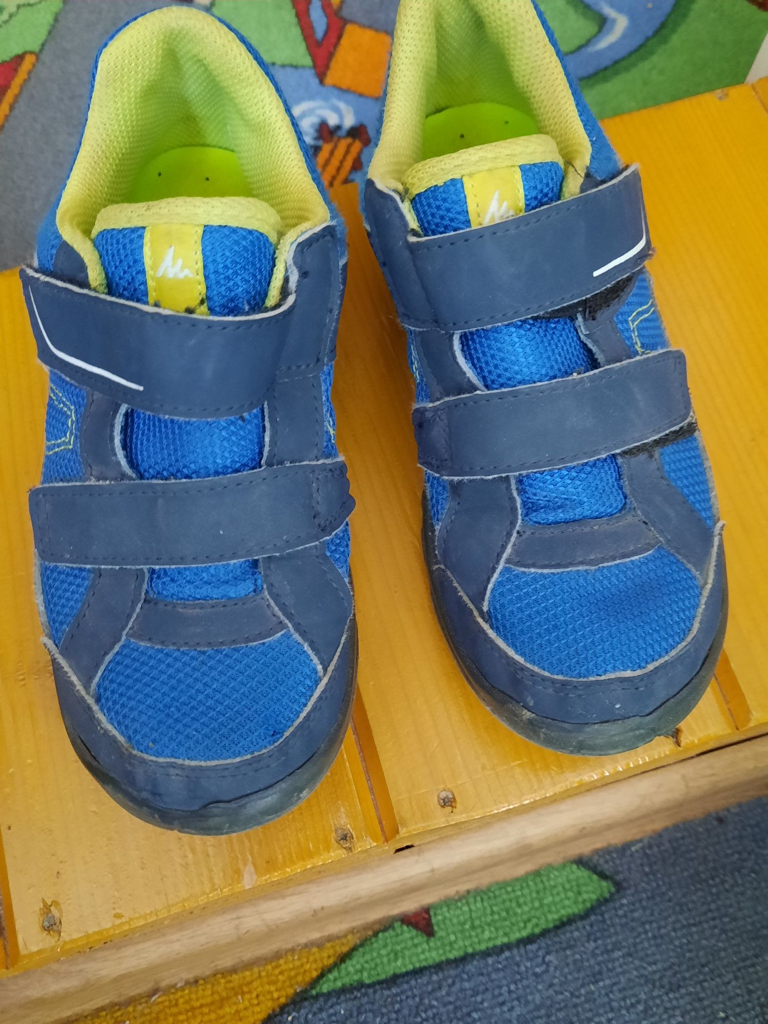 Papuci copii, adidasi marime 32, Decathlon, Quechua