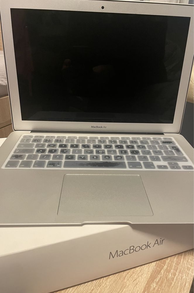 Macbook Air i5 Intel Core