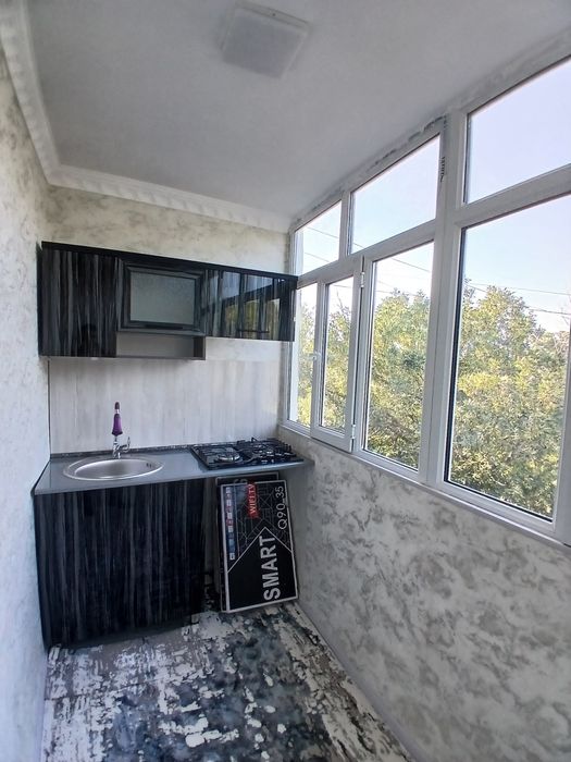 Qarshi shahridan 4 qavat 2 xona uy sotiladi