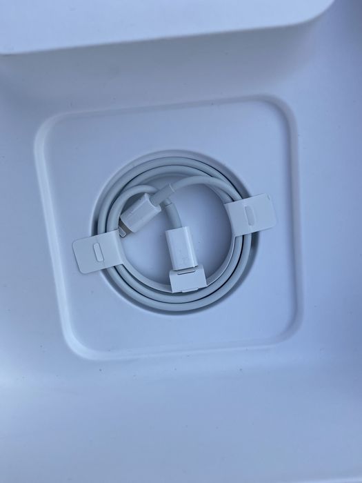 airpods pro max 1