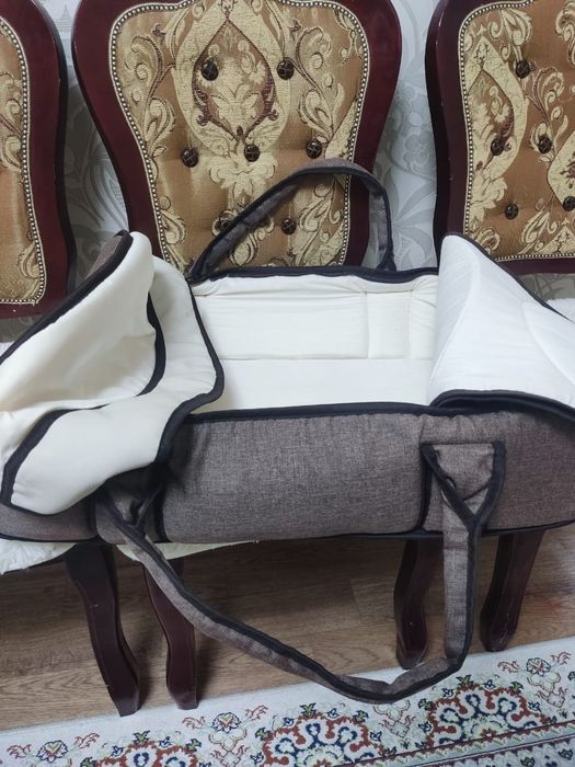 Ручная детская кровать