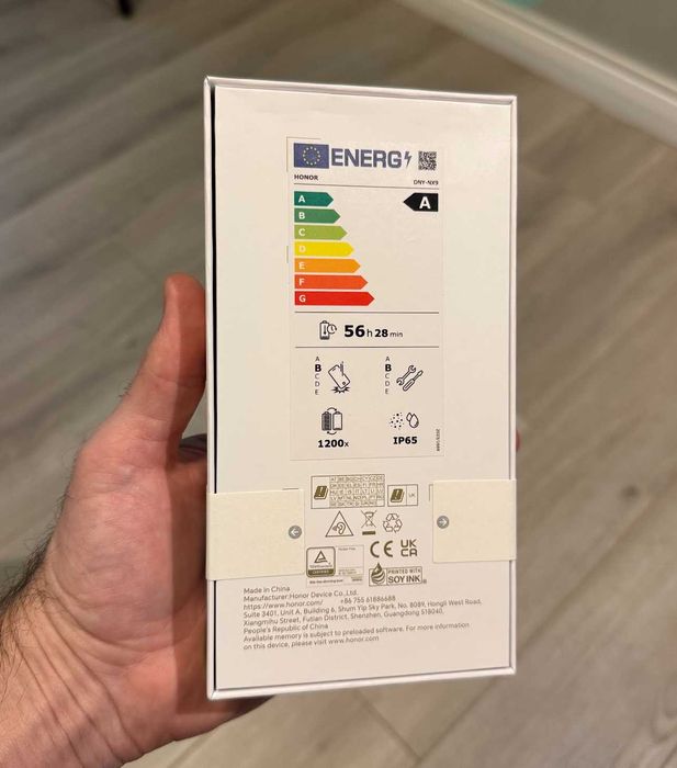 telefon Honor 400 256GB, 8GB ram, nou, sigiliat, garantie, black