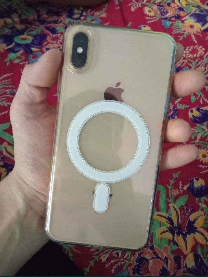 Xs max 256 gb  srochna pul kk