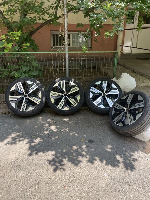 Vand roti de vara renault megane e tech