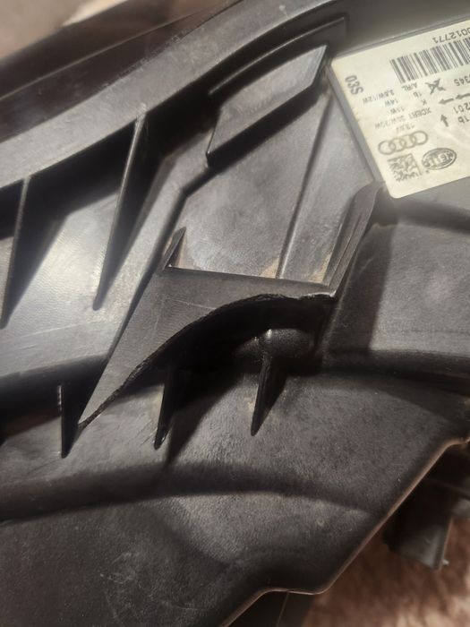 Празнична цена- Оригинален Full LED фар за Audi A6