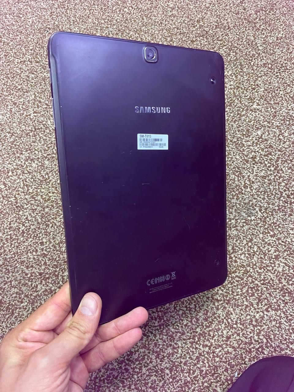 Samsung tab s 2 xolati yaxshi