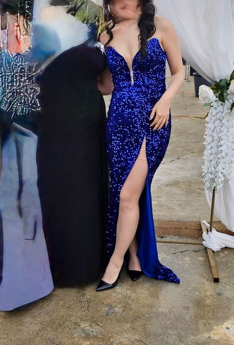 Елегантна официална рокля