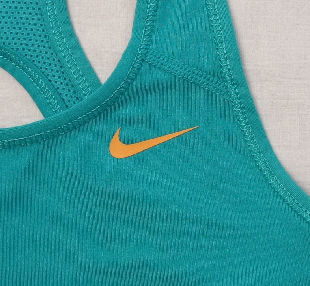 Nike DRI-FIT Reversible Bra оригинално бюстие ръст 156-166см Найк