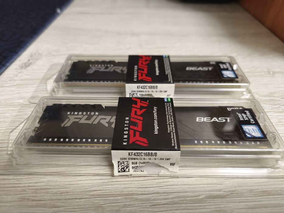 ОЗУ DDR4 Kingston Fury Beast 16 Гб 3200 МГц