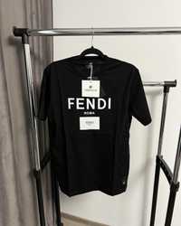 Tricou FENDI calitate 2024