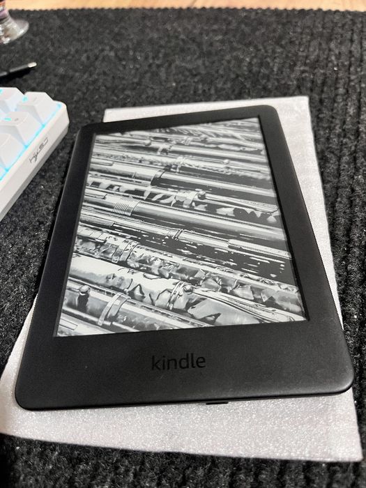 Kindle Paperwhite (Generația 10)