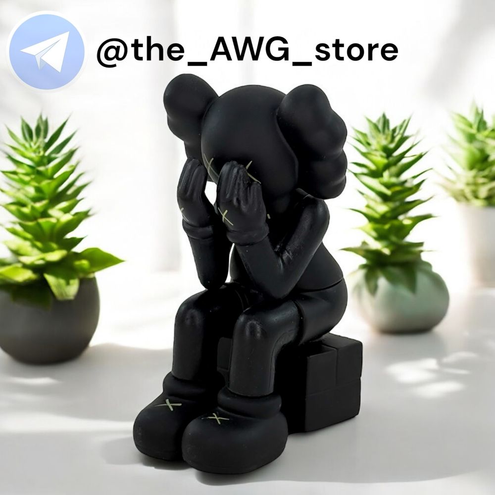 KAWS в подарочной упаковке, сувенир, коллекционирование
