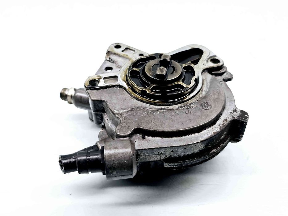 Pompa vacuum Volkswagen Touareg (7LA, 7L6) [Fabr 2003-2010] 070145209F