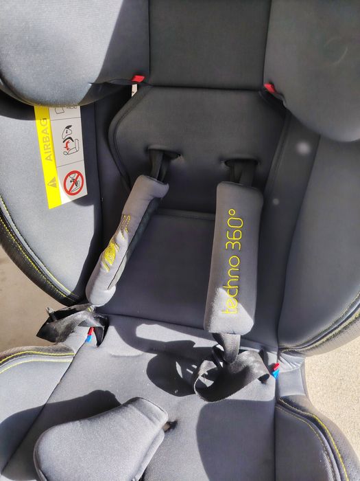 Детско столче за кола Chipolino Techno 360