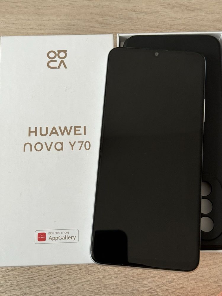 Huawei nova y70