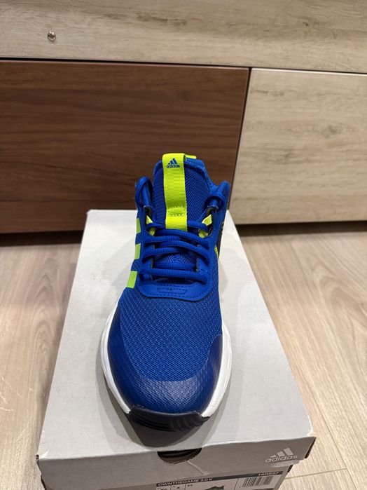 Обувки Adidas 36 и половина