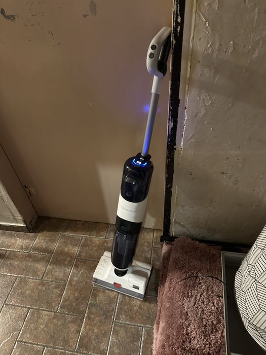 Вертикална прахосмукачка Roborock Dyad