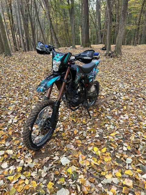 schimb kxd 150cc  ofer si diferenta unde este nevoie.