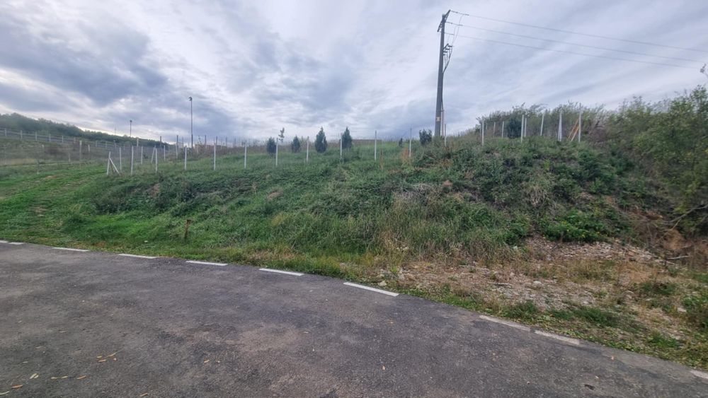 Teren 1100 mp sat Stolna, utilități și acces asfaltat – 14 km Cluj