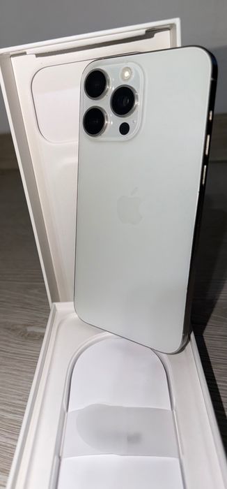 iPhone 15 Pro Max – Stare impecabilă | Preț negociabil