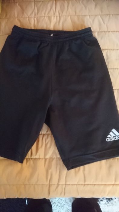 Pantalon scurt Adidas mulat mărimea m