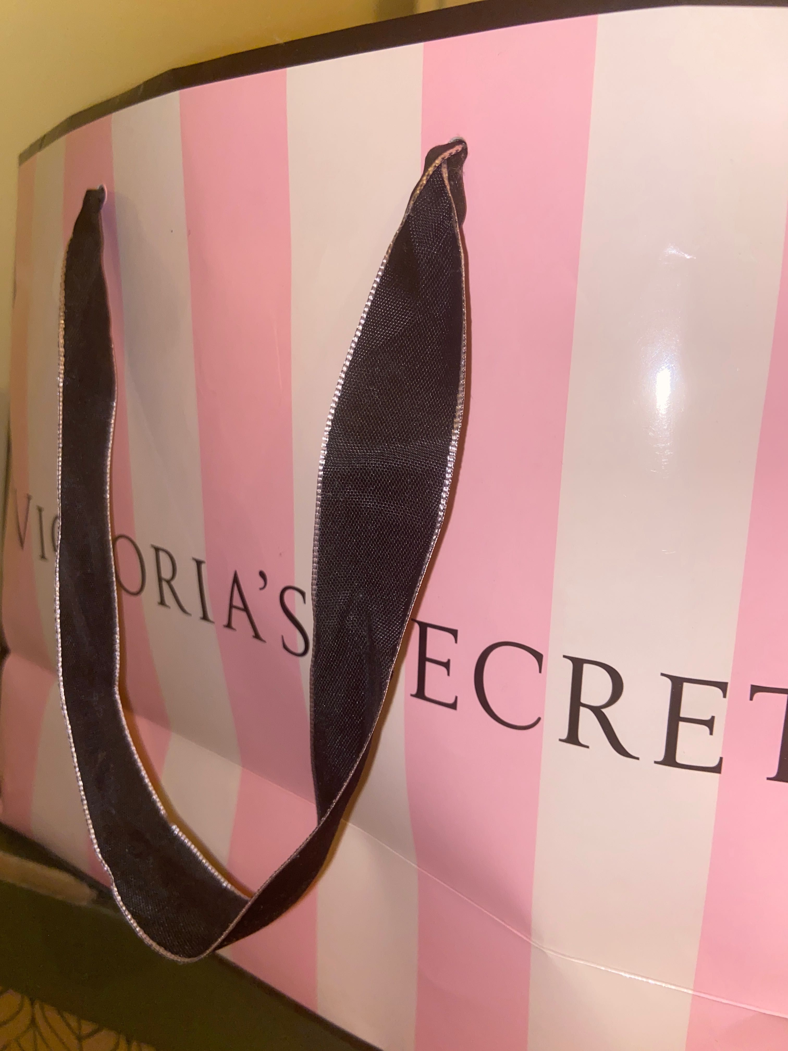Victoria’s Secret торбичка