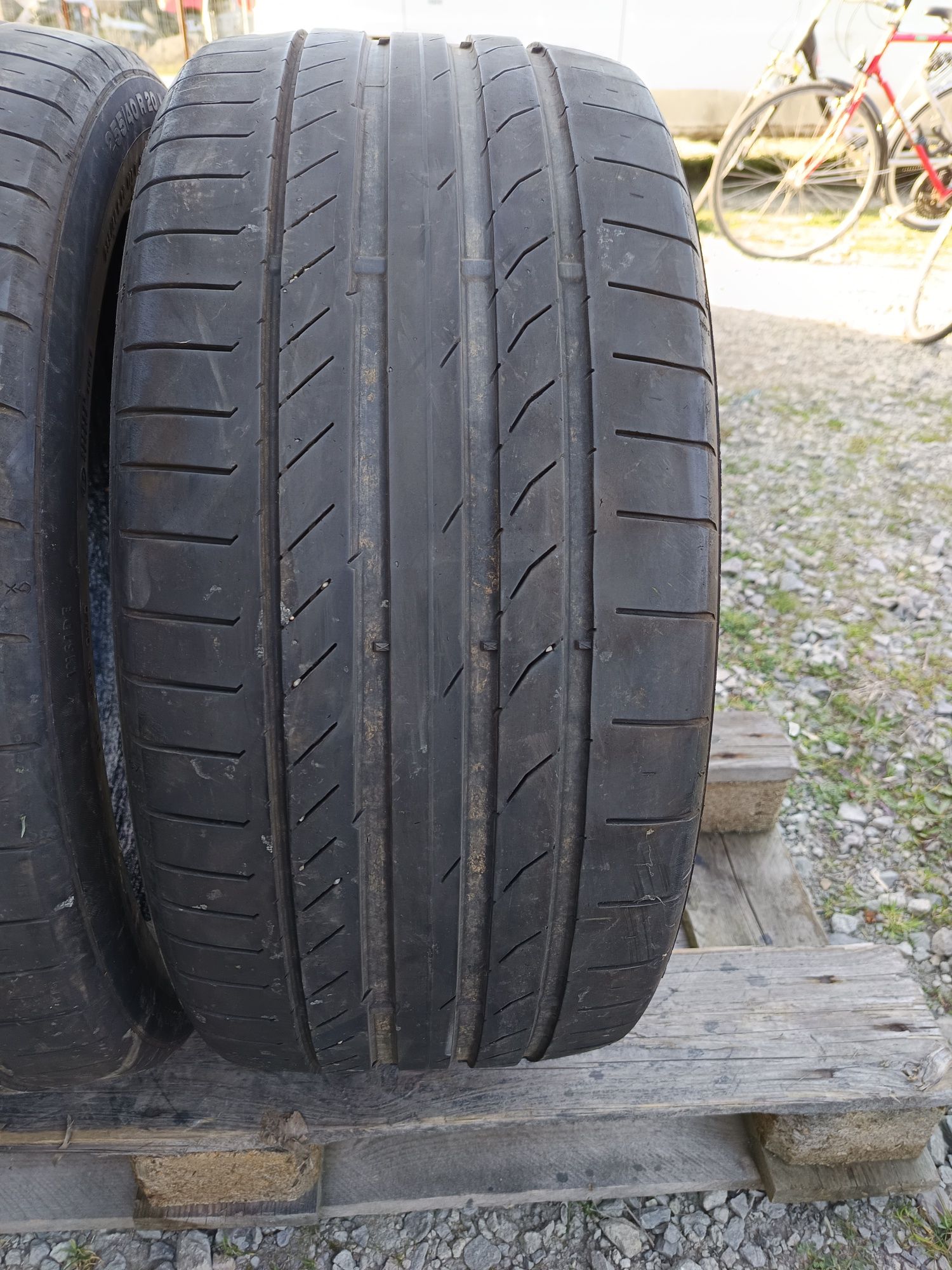 255 40 R 20 V XL Continental Дот 2920