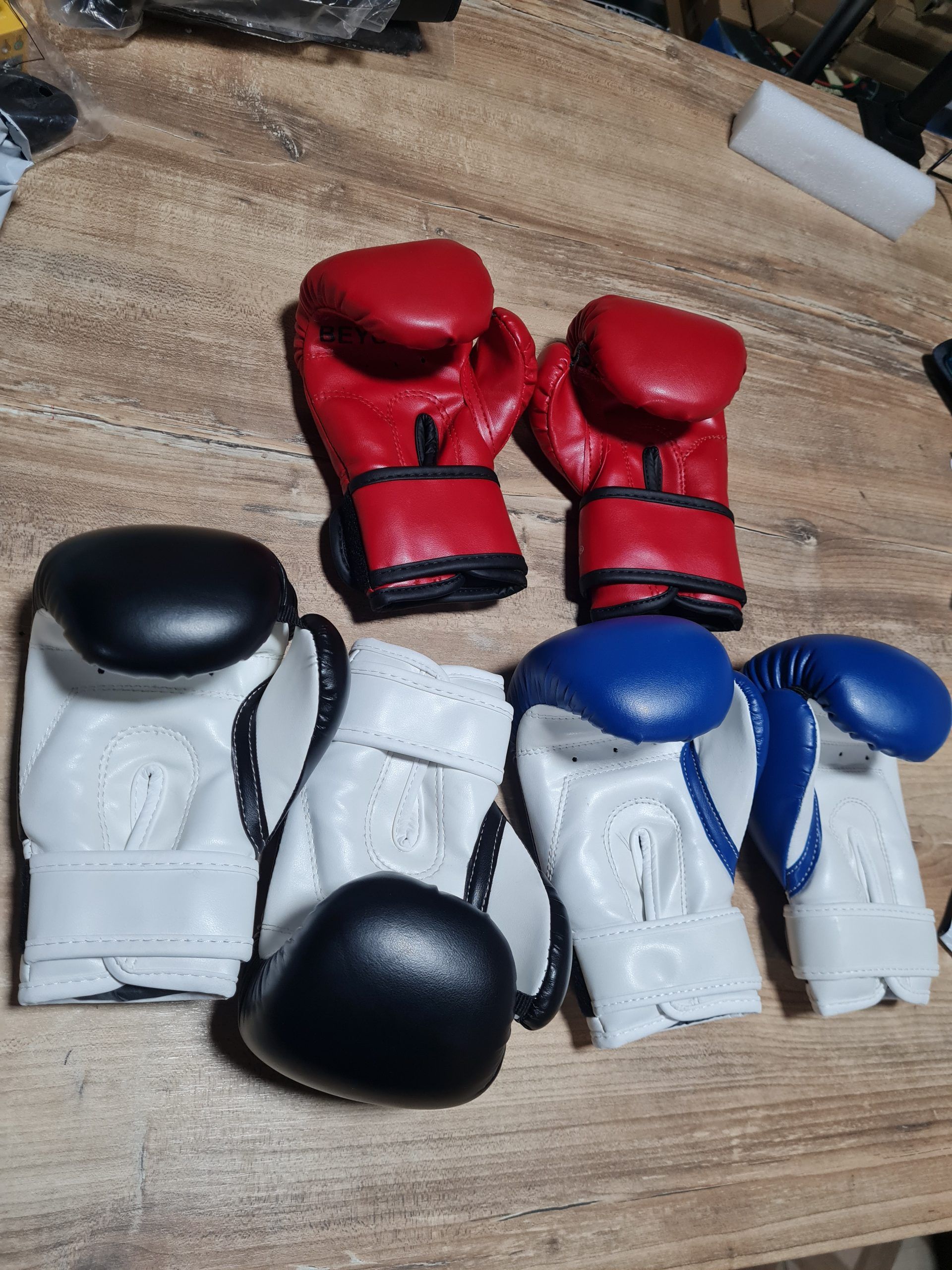 Manusi kick-boxing, muay thai pentru copii 5-8 ani, NEGOCIABIL