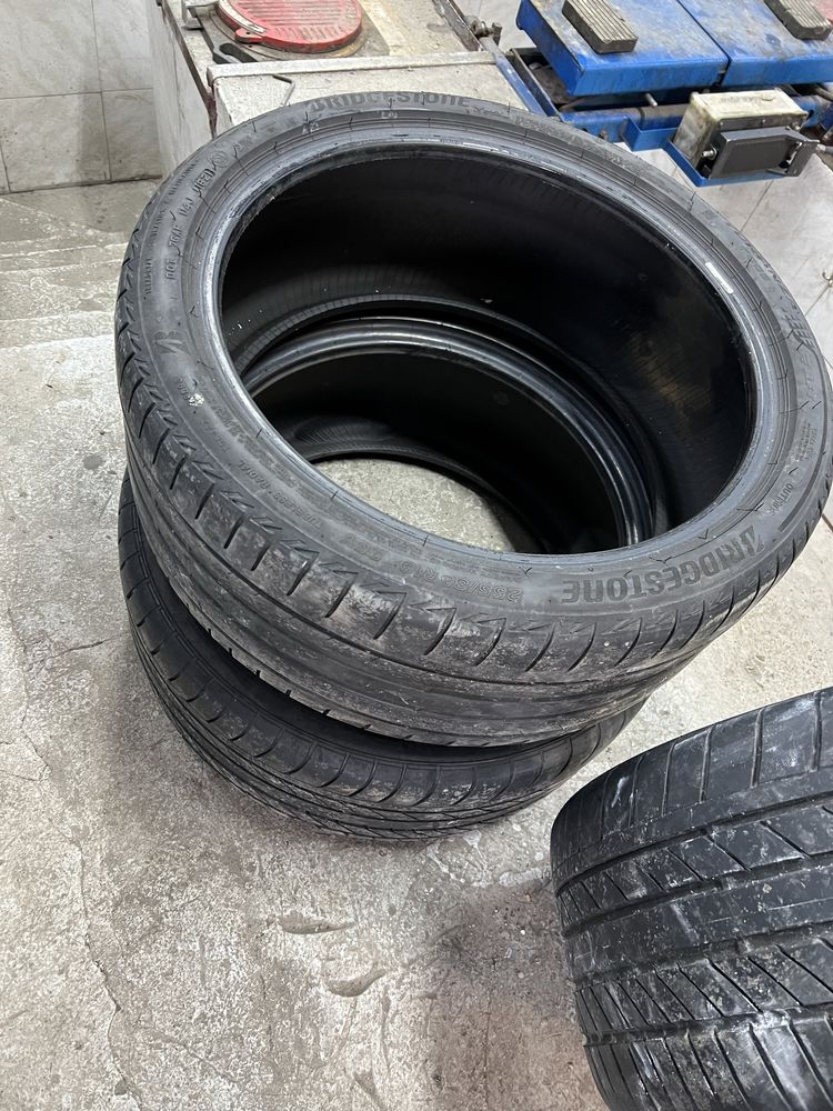 255 35 19 vara run flat continental bridgestone