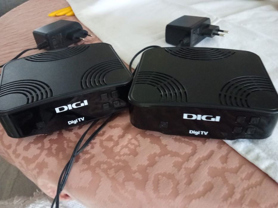 Vand decodoare digi satelit