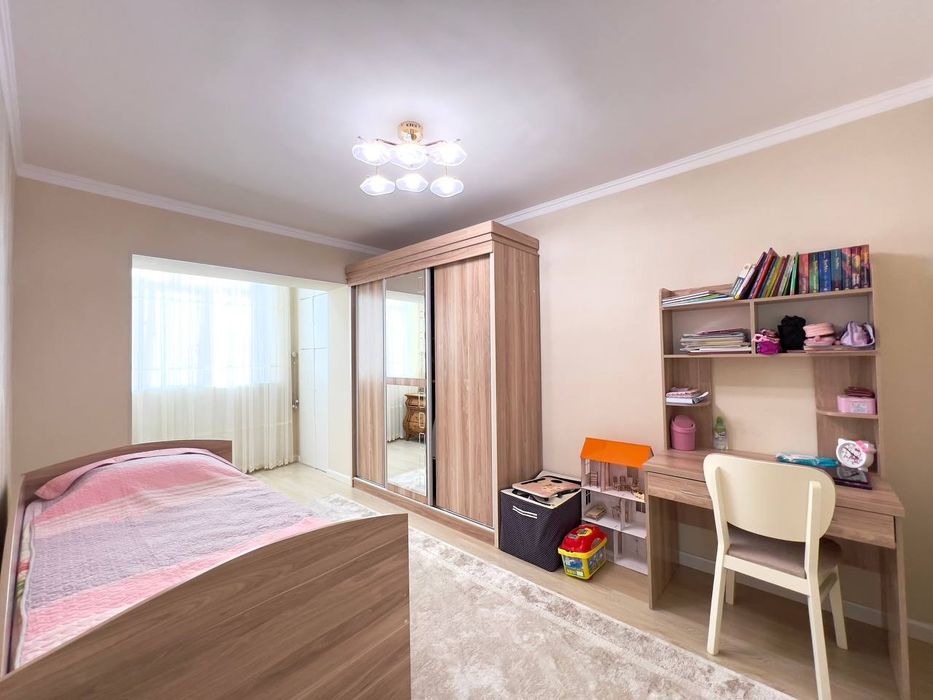 Продам  свою 3 ком Дархан Спецплан