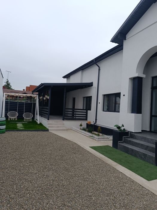 Vând casă ultracentral Ploiesti