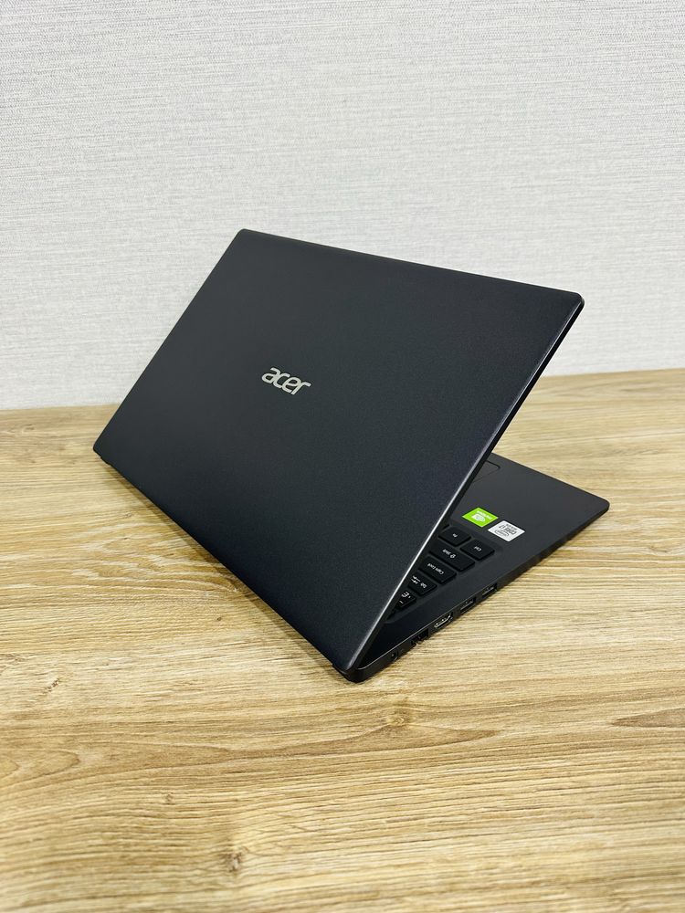 8 Ядерный ACER Core i7-10 Поколения, Мощный, Игровой ноутбук как новый