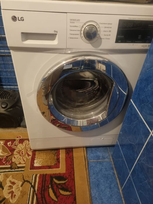 Продам стиральную машину