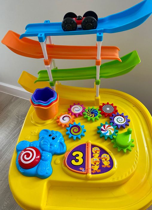 Активна маса за игра 5 в 1 PlayGo