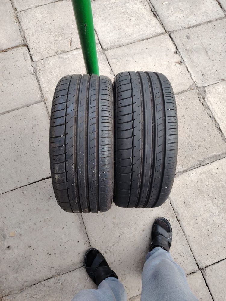 Шины бу 215/45 R17 Triangle