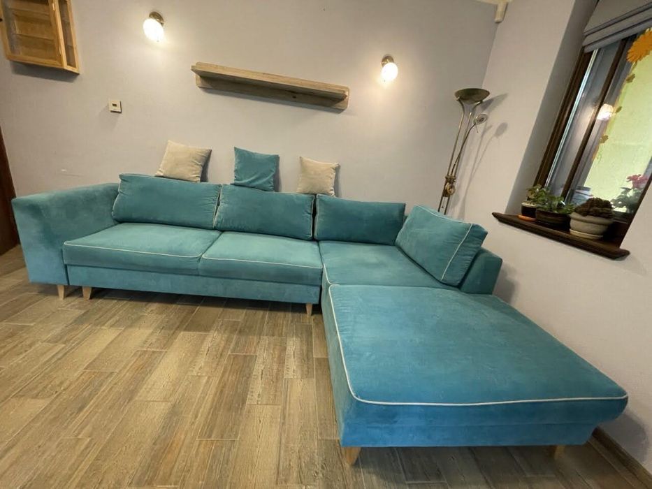 Ъглов диван за хол