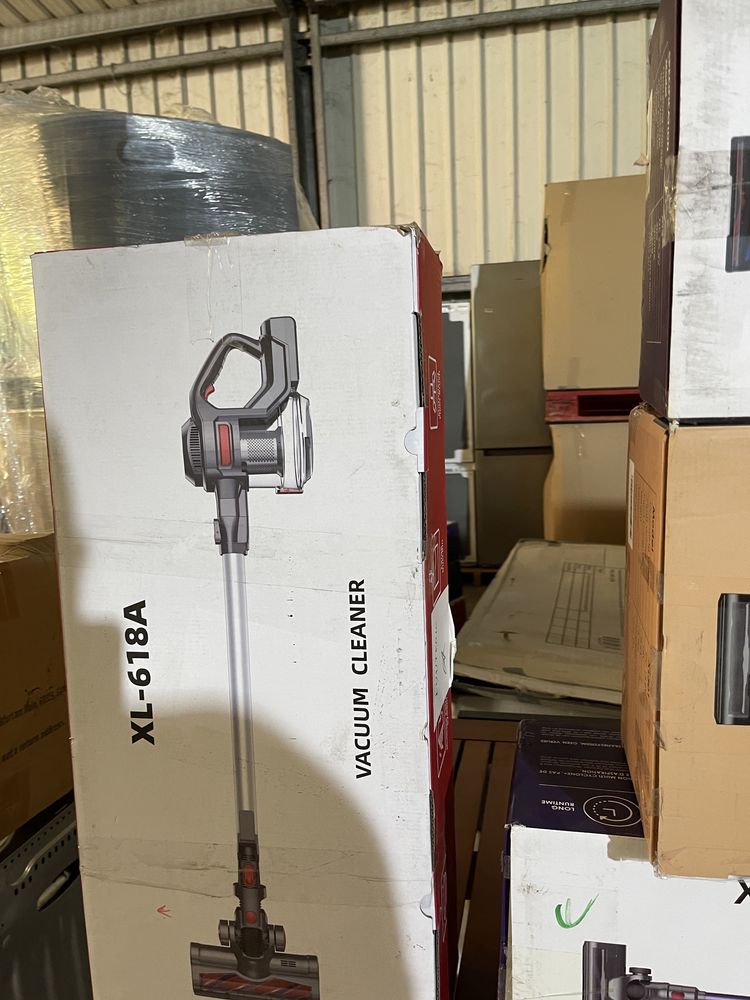 Aspirator pe baterie