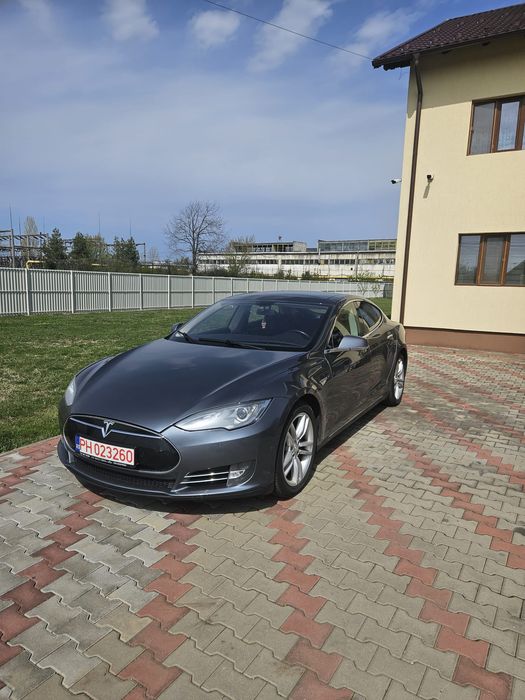 TESLA MODEL S/P85/ 420 CP   Garanție  la baterie 2028