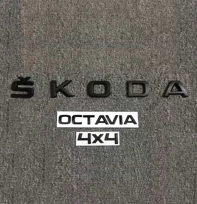 Set embleme SKODA OCTAVIA 4x4 emblema stema sigla sticker ornament