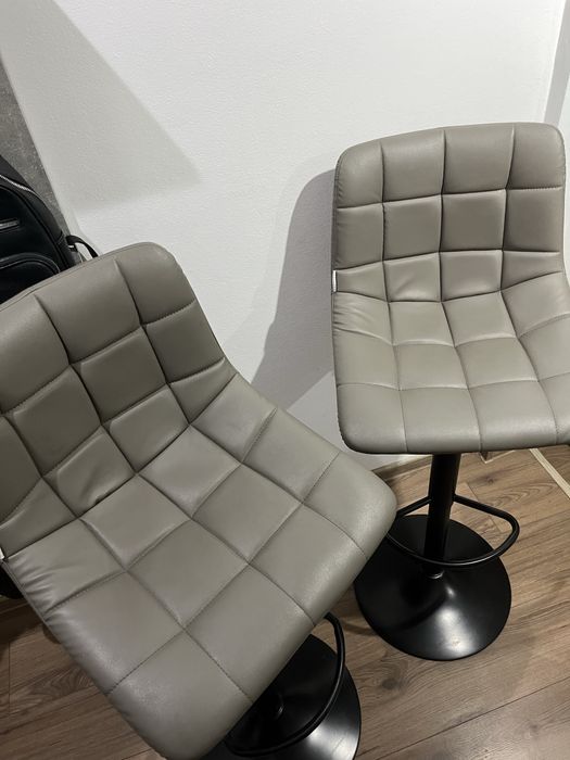 Scaune tip bar gri reglabile