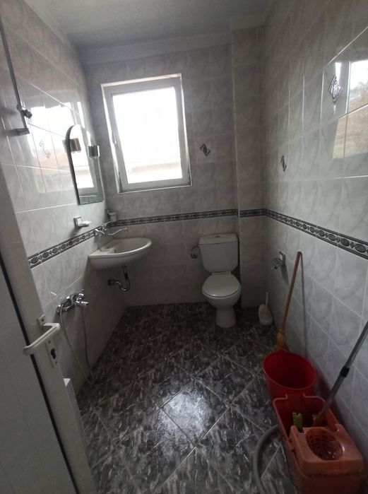 Тристаен апартамент под наем в кв. Мараша